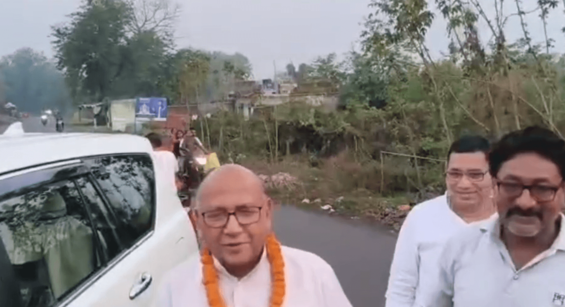 बाघमारा/कतरास: #जमशेदपुर पश्चिम विधायक सरयू राय कार्यक्रम में शामिल होने पहुंचे कतरास लेढीडुमर जमीन मामले में कहीं बड़ी बात।

#झ