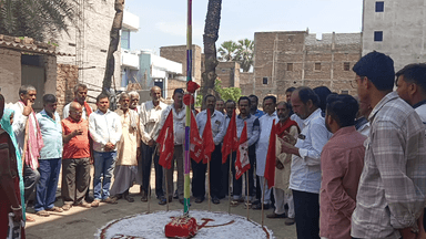 भाकपा माले का 7वां प्रखंड सम्मेलन की  झंडोतोलन व शहीदों को पुष्पांजलि अर्पित कर की कार्यक्रम की शुरुआत #भाकपा_माले