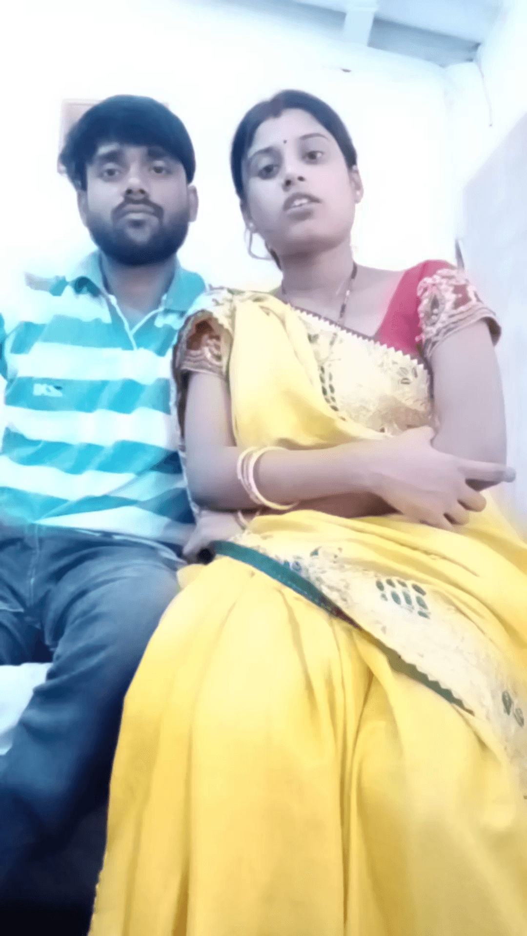 premika  ko moot se bacha ke premi premika hua ghar se farar ####@....... love 💕 marriage.###date - 23/04/2025#########