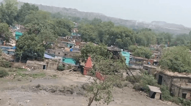 लोयाबाद नम्बर 5/6 में जबरदस्ती एवं जानबूझकर डंपिंग  करने के कारण हुई भू #धसान।