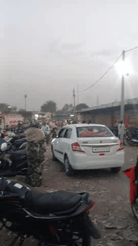 Rajgarh jila pachor pachor mein Mandi se hata ke bajar chinti market mein kar Diya