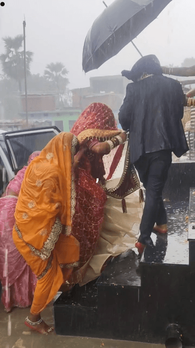 बारिश के मौसम में ...