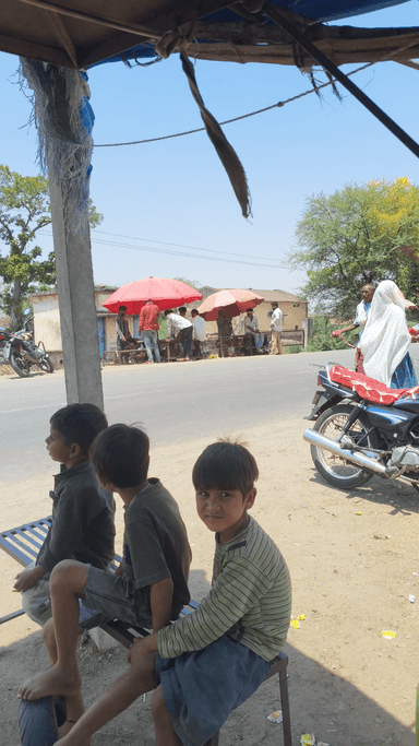 काकनवानी हट बैल मुर्गा बकरा बाजार