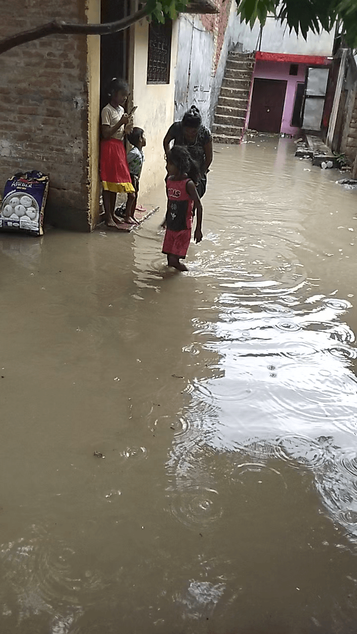 aaj ka barish Akbarpur Ambedkar Nagar dukaan ke sath