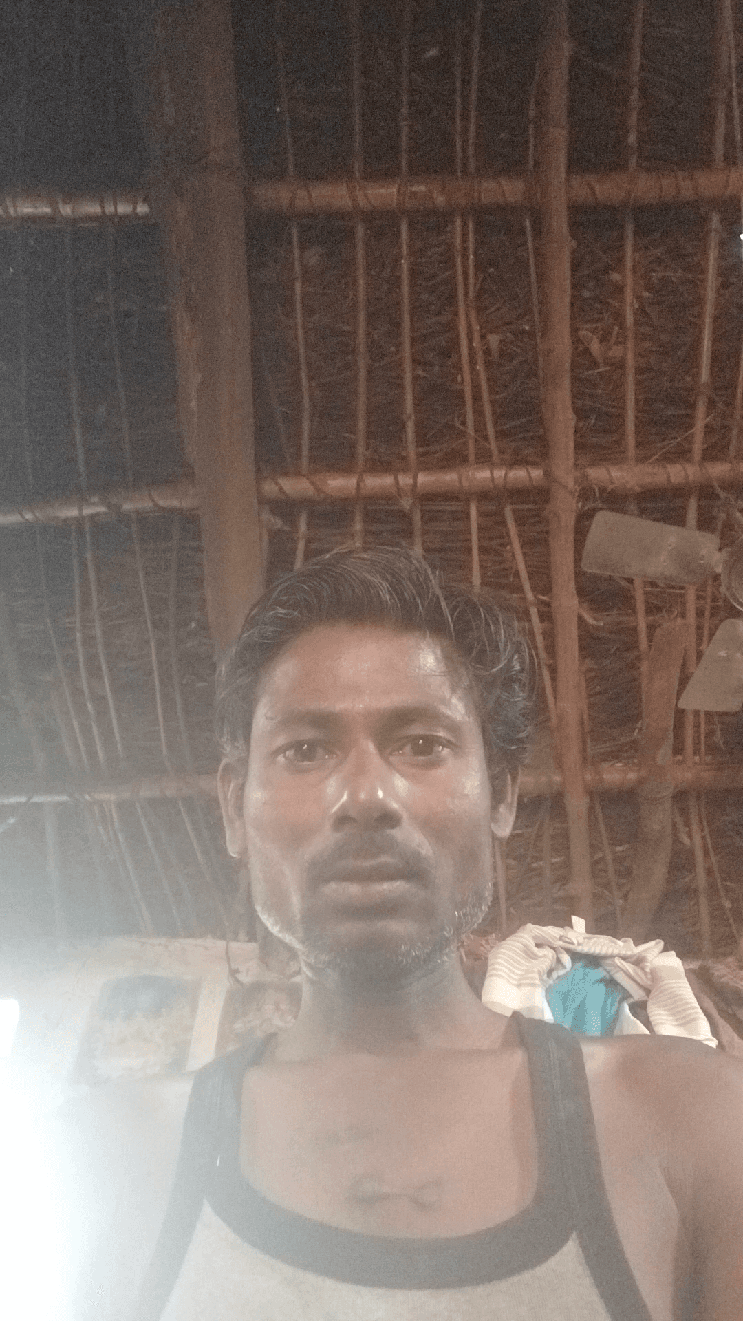 lohada gaon mein Murti ko Hanuman Ji Ko Toda Gaya Na jaane public Ko Kya Ho gaya hai aapki Rai kya hai