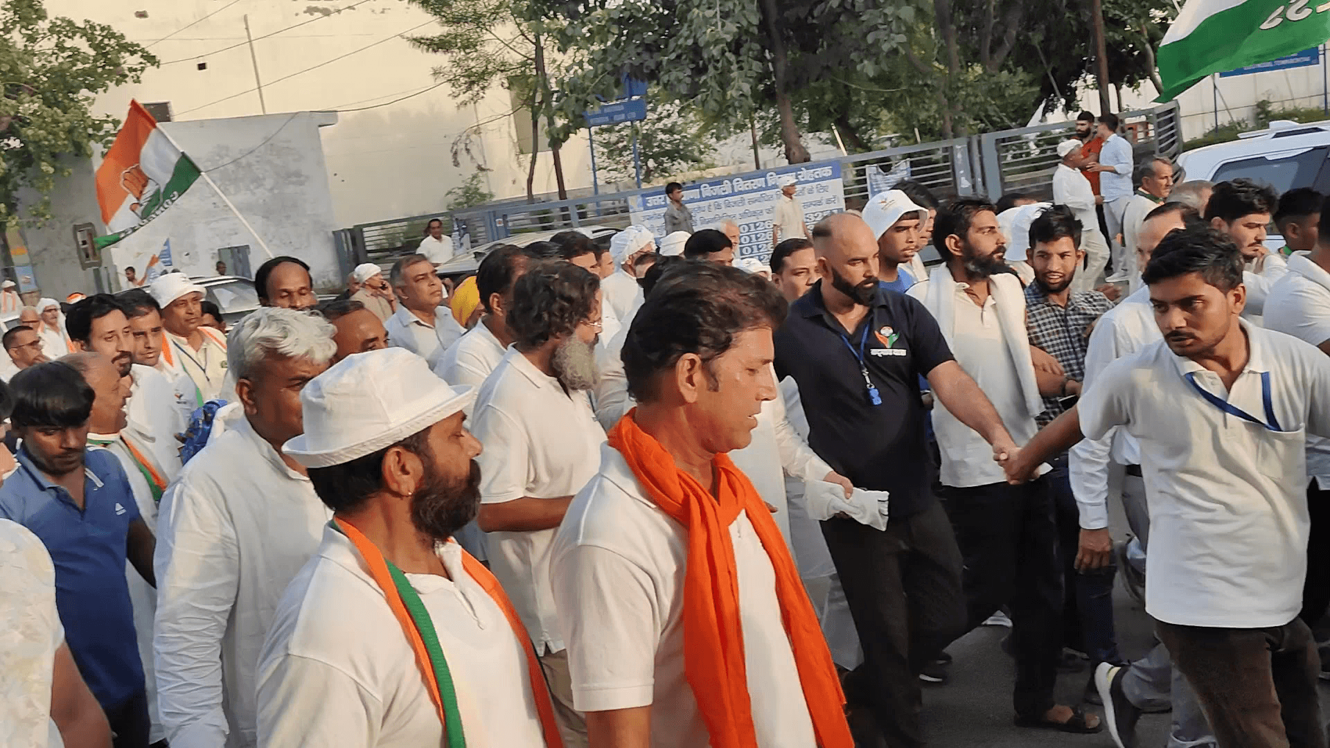 Rahul Gandhi जी का शंदेस सदभाव यात्रा #रोहतक में यात्रा कै दौरान - बिजेन्द्र माजरा Ch Brijendra Singh Randeep Singh Surj