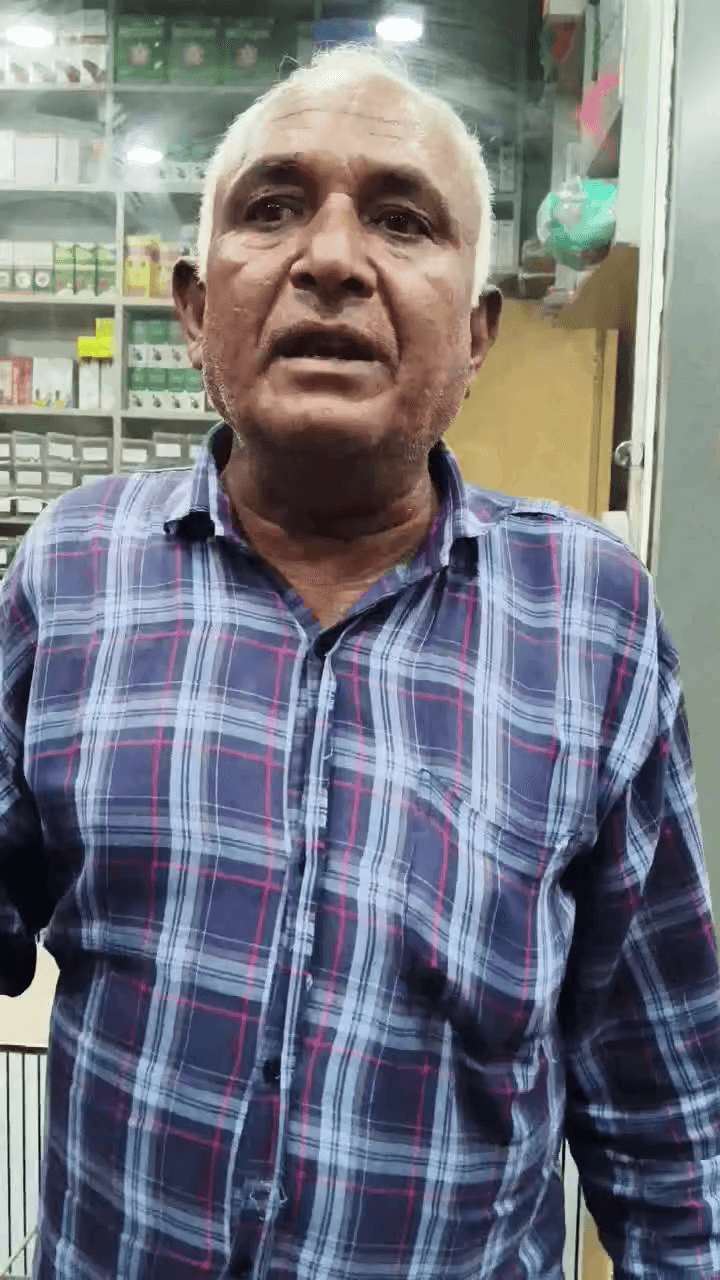#जहांगीराबाद: एचटी लाइन में करंट आने से ट्रांसफॉर्मर पर काम कर रहे दो कर्मचारी घायल
