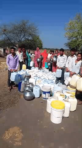गांव गुराडिया ईसर पंचायत केलुखेड़ा तहसील गंगधार जिला झालावाड़ राजस्थान गांव में पानी कि इतनी समस्याएं हैं