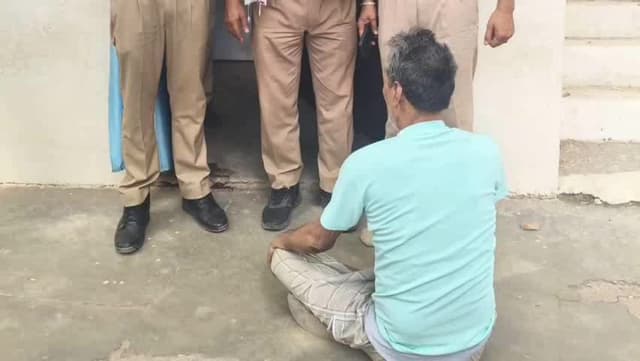 मंदसौर: मंदसौर रेलवे स्टेशन रोड पर पानी की मोटर में ड्रग्स छुपाकर तस्करी करते 5 आरोपी गिरफ्तार