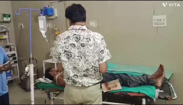 सज्जनगढ़: जीवाखूटा नदी में मछली पकड़ने के दौरान बारूदी टोटा फटा, युवक के हाथ के चिथड़े उड़े, एमजी अस्पताल में उपचार जारी
