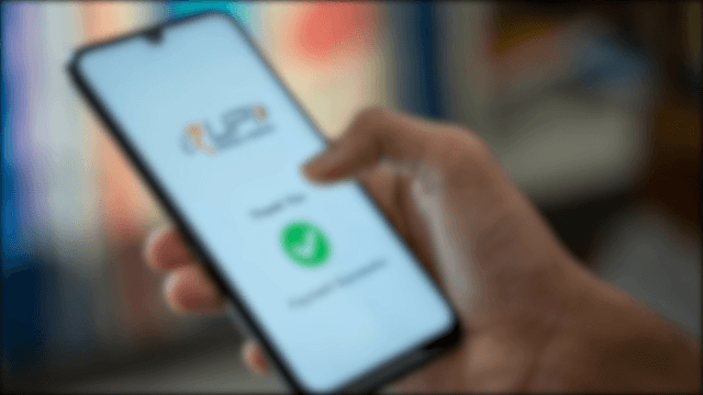 janiye UPI pement par lagne wala intercharge charge ko kun bharega