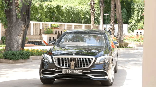 Prime Minister Modi meets Bhutan King Wangchuk, 7LKM, New Delhi