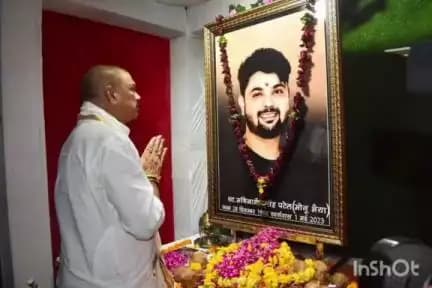 मोनू भैया को शत शत नमन करते हैं