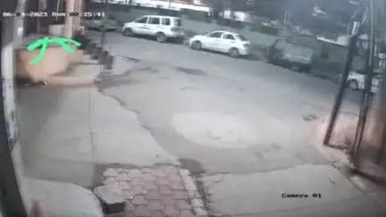 भुरू बाबा मंदिर जनकपुरी कालोनी की दान पेटी चोर को थाना हीरा नगर  टी आई  दिपिल पूरी साहब चोरों को पकड़ा