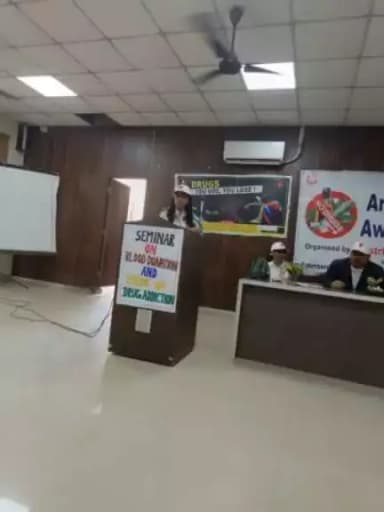 समाज से नशे को दूर रखना देश के प्रत्येक नागरिक की जिम्मेदारी : एडीसी डा. आनंद शर्मा
-नागरिक अस्पताल के कमरा नंबर-19 में मनोवैज्ञानिक करते हैं नशे के आदी व्यक्तियों की काउंसिल
-प्रत्येक मंगलवार व वीरवार को नशे के आदी व्यक्तियों को नशा छुड़ान