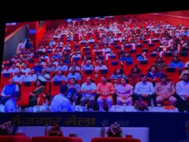 रोजगार मेला गाजियाबाद में अतिथि गण
#Rozgar Mela

@cbdt_india
@finminindia
@nsitharamanoffc