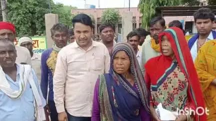 अमन नेता जी आपको सरकार है ऐसे ज्ञापन से काम नही चलेगा कुछ काम करवाइए