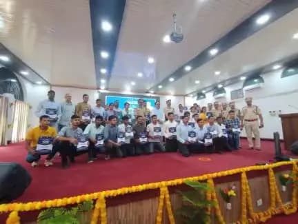 ग्रुप केंद्र सीआरपीएफ प्रयागराज उत्तर प्रदेश...