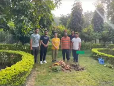 A Swatchhta hi Sewa activity was taken up under #Swachhata campaign wherein the trainees and staff of ZTI Ujjain