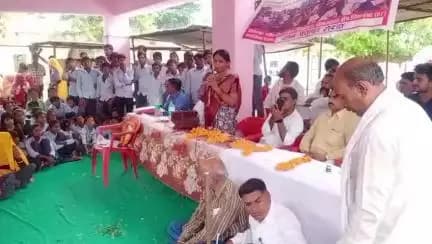 टोडा ग्राम पंचायत में मतदान जागरूकता कार्यक्रम  @ceorajasthan  @News18Rajasthan  #YouthChlaBooth #MyVoteMyPower