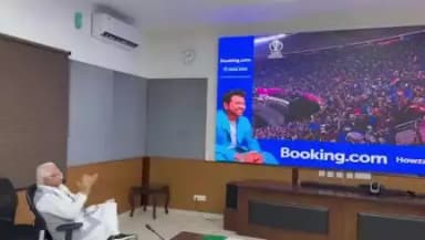 मुख्यमंत्री श्री मनोहर लाल ने भारतीय क्रिकेट टीम को क्रिकेट विश्व कप में पाकिस्तान पर जीत की बधाई दी।

#Haryana #DIPRHaryana #CricketWorldCup2023