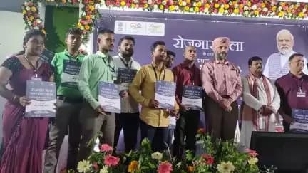 The newly recruited Youngsters with appointment letters in their hands, during Rozgar Mela.....
