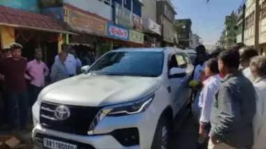 मेरे पिताजी स्व.रामजी भगत को श्रधांजलि देने आने हेतु भाजपा के पूर्व केंद्रीय मंत्री श्री #Sahanwaj_hussain जी का आभार