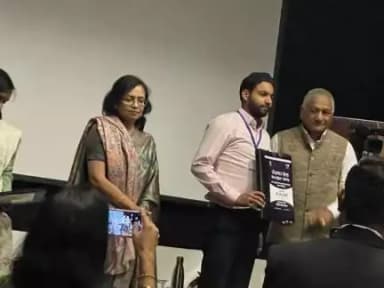 रोजगार मेला गाजियाबाद मे दिव्यांग नव नियुक्तों को नियुक्ति पत्र का वितरण 
#RozgarMela
@ignorestatus
@mygovindia
@doptgoi