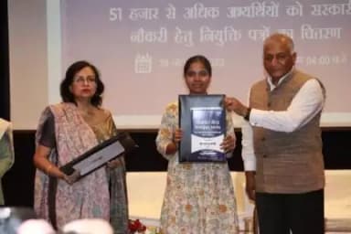 रोजगार मेला गाजियाबाद मे दिव्यांग नव नियुक्तों को नियुक्ति पत्र का वितरण 
#RozgarMela
@ignorestatus
@mygovindia
@doptgoi