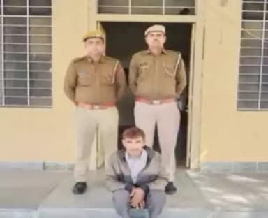 *पुलिस थाना सोप की कार्यवाही*

 अवैध चैजा पत्‍थर खनन/परिवहन में 15 दिन से फरार आरोपी गिरफ्तार। #TonkPolice