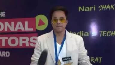 #NationalCreatorsAward ফংলবা RJ Raunac প্রধান মন্ত্রী @narendramodi গী #MeraPehlaVoteDeshKeLiye শরুক য়ারে অমসুং ভোৎ থাদনবা অমসুং গনতন্ত্রগী কুহ্মৈগী শরুক অমা ওইনা নহারোলশিংদা পুক্নিং থৌগৎখ্রে।