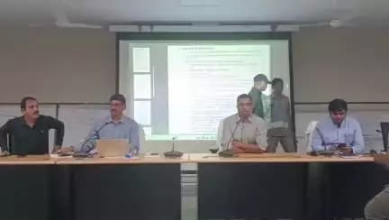 వచ్చే పార్లమెంట్‌ ఎన్నికల నిర్వహణలో ఎస్ ఓ లపాత్ర అత్యంత కీలకమైనది. జిల్లా ఎన్నికల అధికారి,కలెక్టర్‌ కలెక్టర్ ఉదయ్ కుమార్