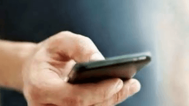 शख्स ने फोन पर दी मुख्यमंत्री आवास उड़ाने की धमकी, जयपुर पुलिस ने किया गिरफ्तार #अपराध #मुख्यमंत्री_आवास