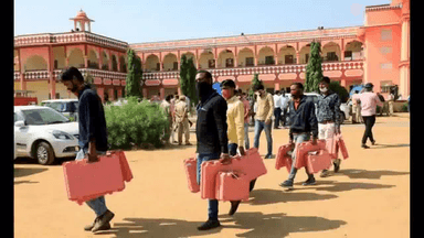 राजस्थान के 6 नगर निगमों के चुनाव में 2 पर बीजेपी और 2 पर कांग्रेस को मिला पूर्ण बहुमत #नगर_निगम_चुनाव