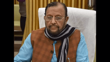 यूपी सरकार ने मन बनाया है कि हम पेपरलेस बजट व विधानसभा चलाएंगे: मंत्री सुरेश खन्ना  #यूपी_विधानसभा