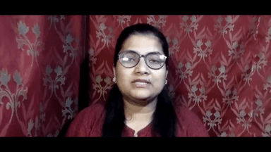 पब्लिक ऐप पर एंकर देबोश्री भट्टाचार्या जी के साथ की बातचीत।