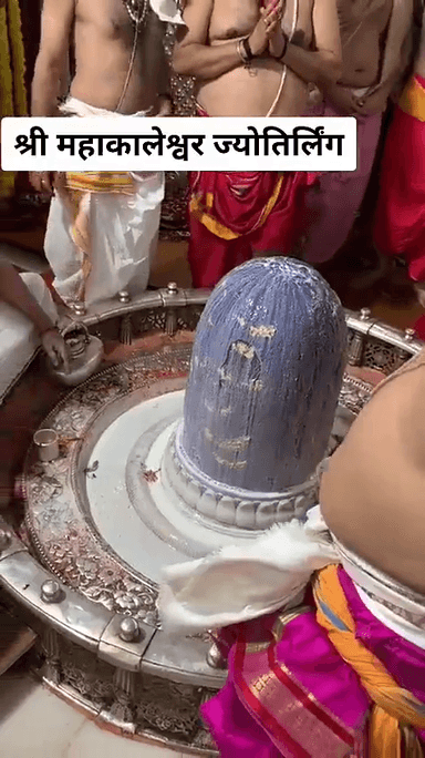 जय बोलेनाथ शिव भगवान को देखकर आनंद लीजिये जय शिव सम्भु