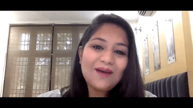 पब्लिक ऐप पर एंकर अपेक्षा जैन जी के साथ की बातचीत।