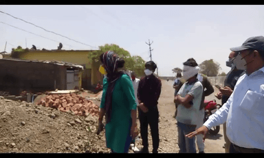 शासकीय जमीन पर अतिक्रमण कर रहे लोगों पर प्रशासन की कार्रवाई हटवाया अतिक्रमण