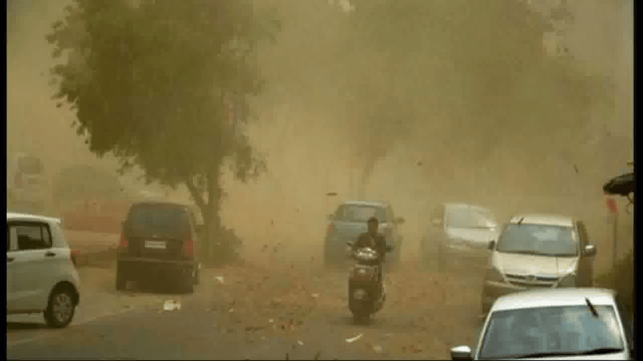हरियाणा के कई हिस्सों में मौसम विभाग ने जारी किया हल्की से भारी बारिश का येलो अलर्ट #हरियाणा_बारिश
