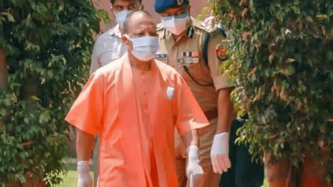 यूपी में वीकेंड लॉकडाउन के दौरान भी खुलेंगे धार्मिक स्थल, सीएम योगी ने दिया निर्देश #कोविड_19 #वीकेंड_लॉकडाउन