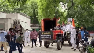 "किसान विरोधी तीनों कृषि कानून वापस लो"
#RahulGandhiWithFarmers