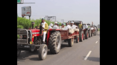 गाज़ीपुर बॉर्डर पर बीजेपी कार्यकर्ताओं से झड़प के मामले में 200 किसानों पर एफआईआर दर्ज #गाज़ीपुर_बॉर्डर #किसान