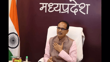 मुख्यमंत्री शिवराज सिंह चौहान ने पूर्व राष्ट्रपति प्रणब मुखर्जी की पुण्यतिथि पर उन्हें दी श्रद्धांजलि #प्रणब_मुखर्जी