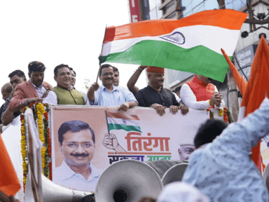 उत्तराखंड में  अरविन्द केजरीवाल  का चुनावी  ऐलान, युवाओं को हर महीने 5000 रुपये भत्ता देगी AAP सरकार,नावी प्रचार और घोषणाओं का दौर शुरु कर दिया   ..टच करे www.chhattisgarhnewsdhamaka.com