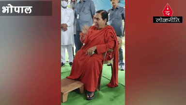 "ब्यूरोक्रेसी नेताओं की चप्पल उठाते हैं,उनकी कोई औकात नहीं होती"