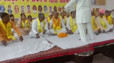 लगातार बारिश के बावजूद 
मुजफ्फर नगर सम्मेलन में उमड़ी भारी भीड़