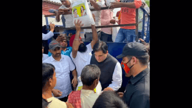 ज़रूरत के समय आम आदमी को अपने हाल पर छोड़ दिया गया: यूपी के तराई में आई बाढ़ पर बीजेपी सांसद वरुण गांधी #यूपी_बाढ़