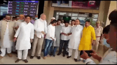 पटना पहुंचे कांग्रेस नेता कन्हैया कुमार, प्रदेश अध्यक्ष मदन मोहन झा ने सदाकत आश्रम में किया स्वागत #कन्हैया_कुमार