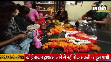 जिस तरह हर्बल गुलाल दीपावली डेकोरेशन आइटम उसी तरह ग्रामीण क्षेत्र की महिलाओं द्वारा बनाए गए होली के त्योहार पर